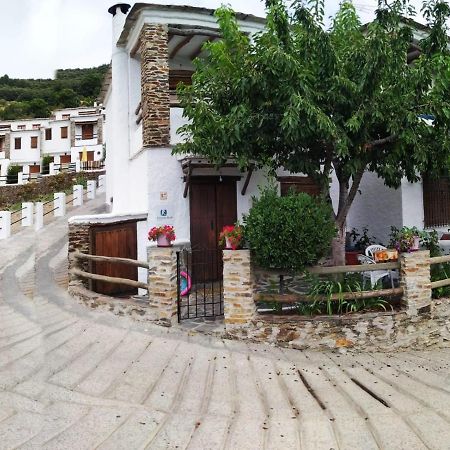 Casa Alpujarrena Fina Numero 27 บูบิยอน ภายนอก รูปภาพ